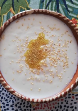 Una foto de Salsa para shawarma