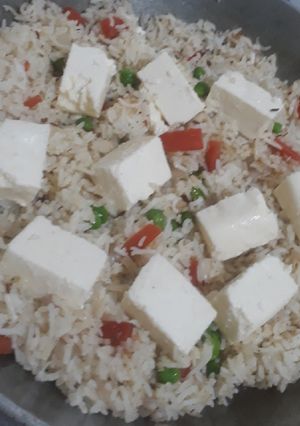 A picture of Mix vegetable rice.