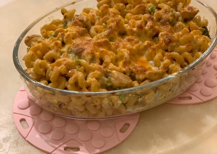 معكرونه بالدجاج والبروكلي🥦🤍