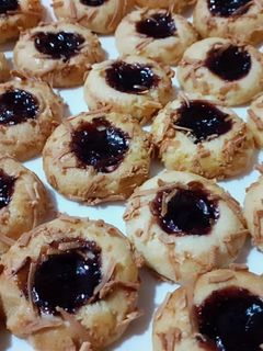 Foto resep Blueberry Thumbprint Cookies