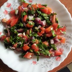 A picture of Kachumbari.(vegetable salad).