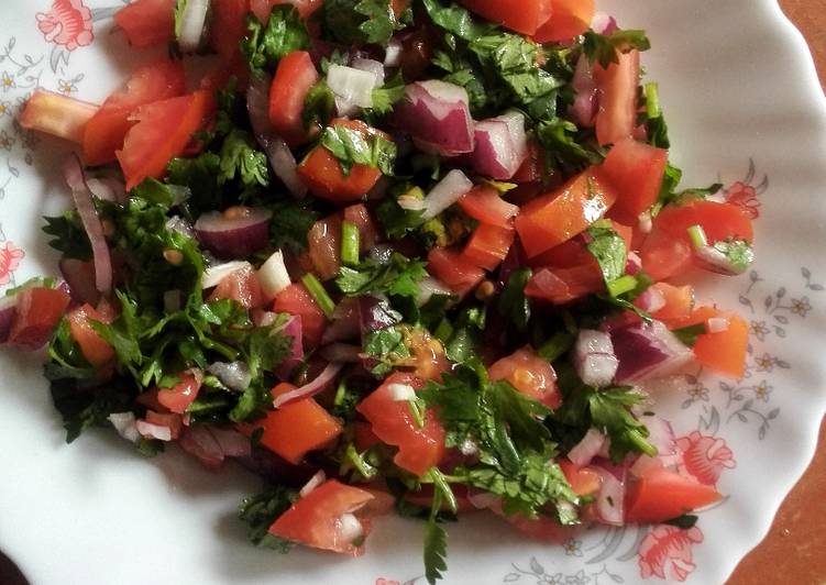 How to Make Appetizing Kachumbari.(vegetable salad)