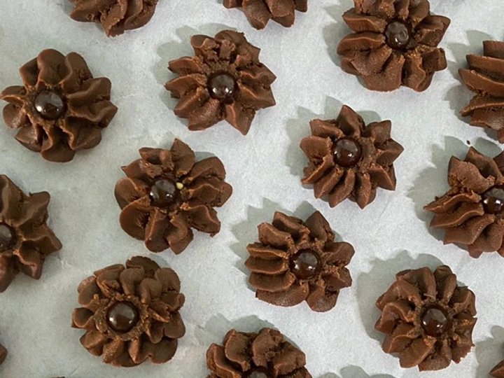 Langkah Gampang Membuat Resep Semprit Coklat yang Bisa Manjain Lidah Anti Ribet, Lezat