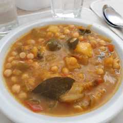 Una foto de Guiso de garbanzos
