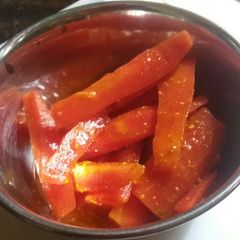 A picture of Carrot Pickle.