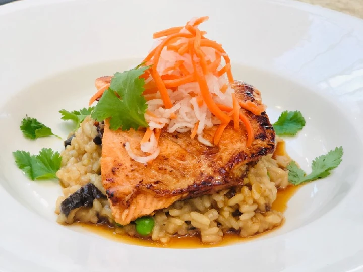Recipe Bahn-Mi Glazed Salmon with Pho Broth Risotto the So Delicious You can take Joss in your mouth