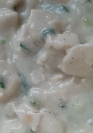 Una foto de Guarnición de cubitos de pollo cremosos (con ajo)