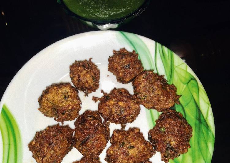 Step-by-Step Guide to Prepare Ultimate Crispy green moong dal pakode