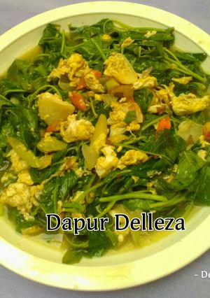 Foto resep Tumis Bayam Telur