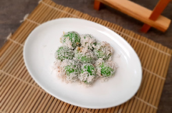 Cara Bikin 318. Klepon pandan gula merah Enak