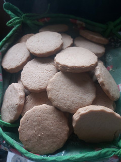 Una foto de Galletitas de chocolate veganas, fáciles y económicas