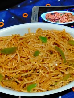 નુડલ્સ(Noodles Recipe in Gujarati) રેસીપી મુખ્ય ફોટો