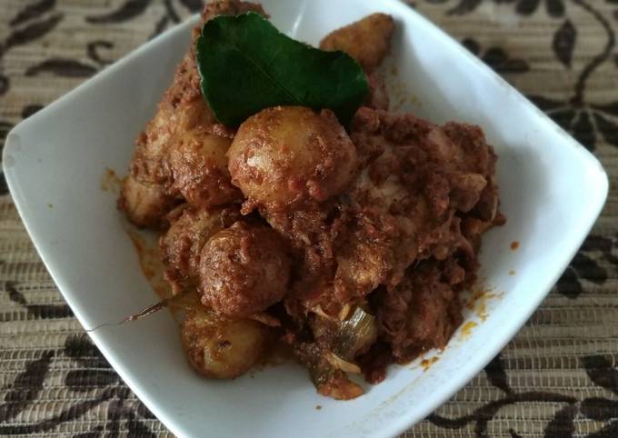 Yuk intip, Resep bikin Rendang Ayam plus Kentang  sempurna