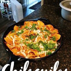 A picture of Chilaquiles.