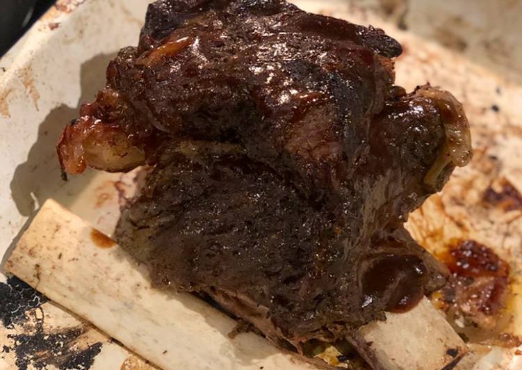 Easiest Way to Make Ultimate Slow cooked beef rib with a shallot and lemonade dripping