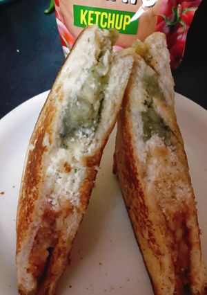 A picture of Tiranga Sandwich.