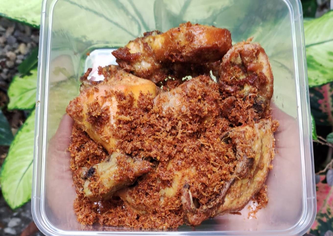 Ayam goreng lengkuas