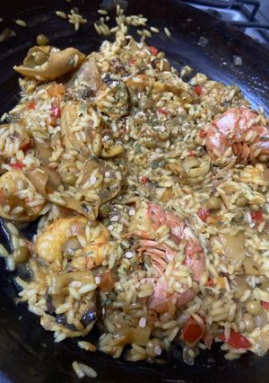 Una foto de Paella