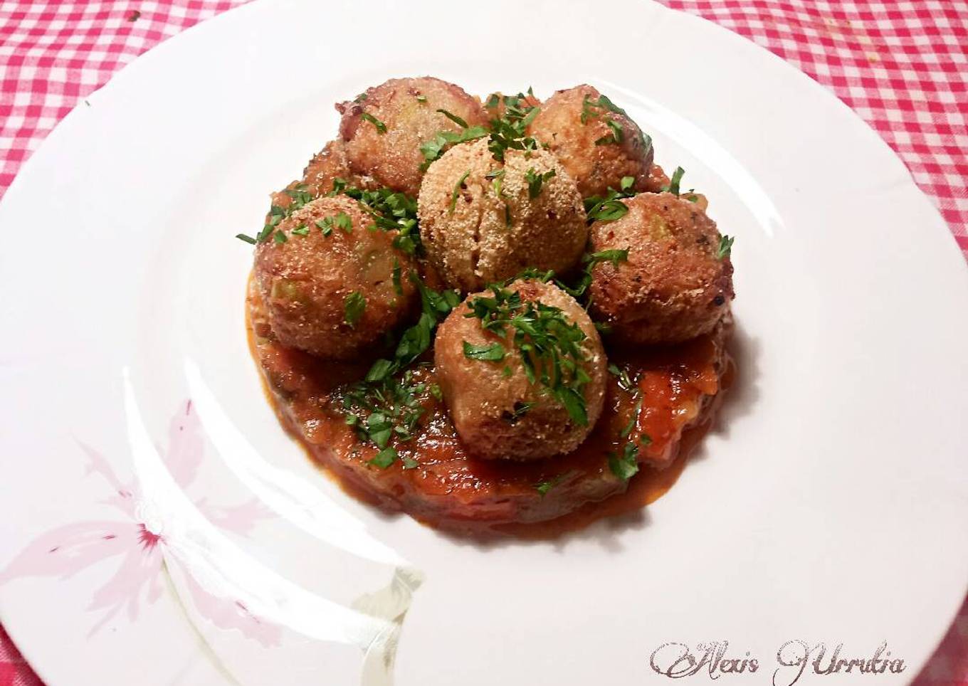 Albóndigas de ensalada de patatas, bonito y atun