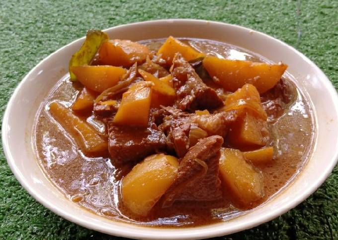 Semur Daging Kentang