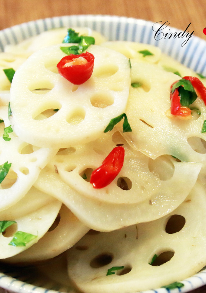清爽小菜~涼拌蓮藕 的食譜成品照片