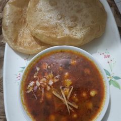 A picture of Chole bhature.