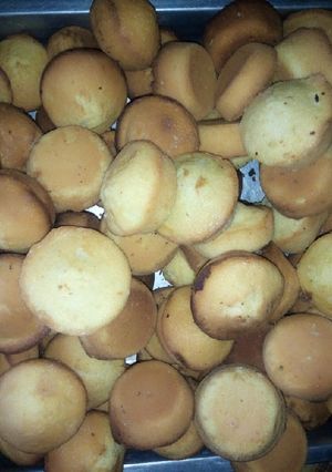 A picture of Coconut cupcakes.