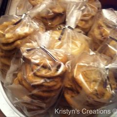 A picture of Chocolate Chip Cookies!.