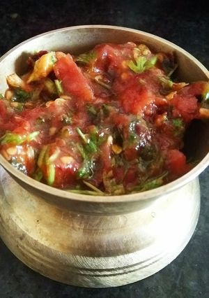 পোড়া টমেটোর ভর্তা(pora tomato bhorta recipe in Bengali) রেসিপির প্রধান ছবি