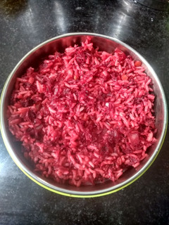 பீட்ரூட் ரைஸ். (Beetroot rice recipe in tamil) செய்முறை முக்கிய புகைப்படம்