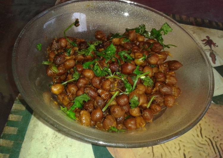 Recipe: Tasty Dry chana masala