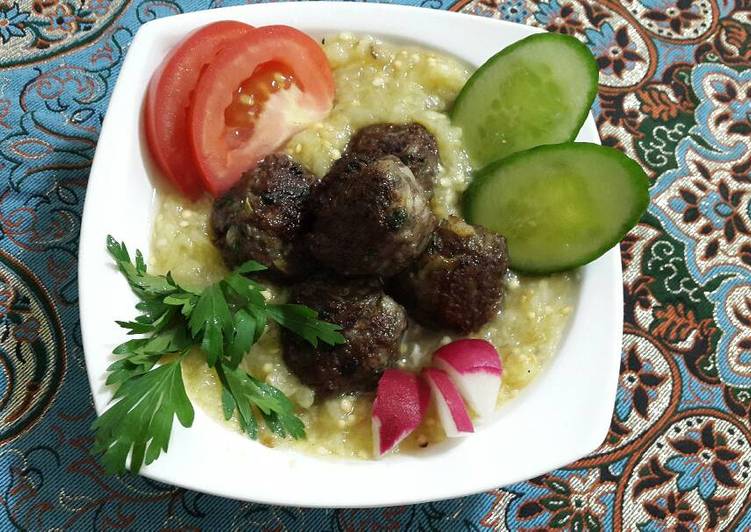 بابا غنوج بكرات الكفتة