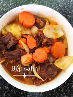 Hình của món Bò kho - bánh mì.