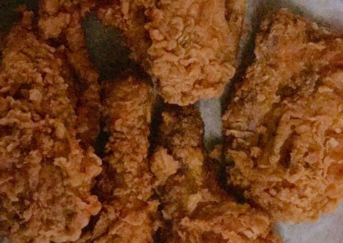 How to Prepare Homemade Crispy fried chicken