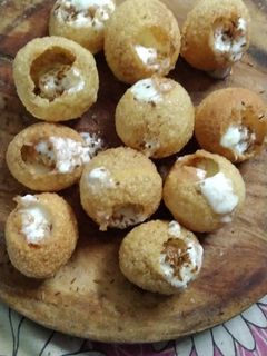 দই ফুচকা (doi phuchka recipe in bengali) রেসিপির প্রধান ছবি