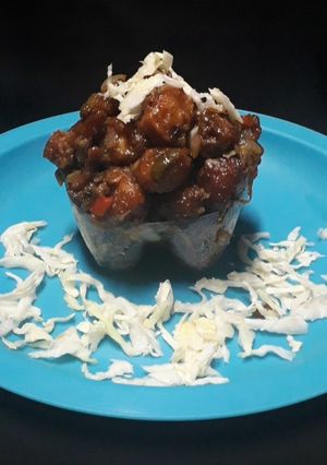 चिकन चिली (chicken chilli recipe in marathi) रेसिपी चे मुख्य फोटो