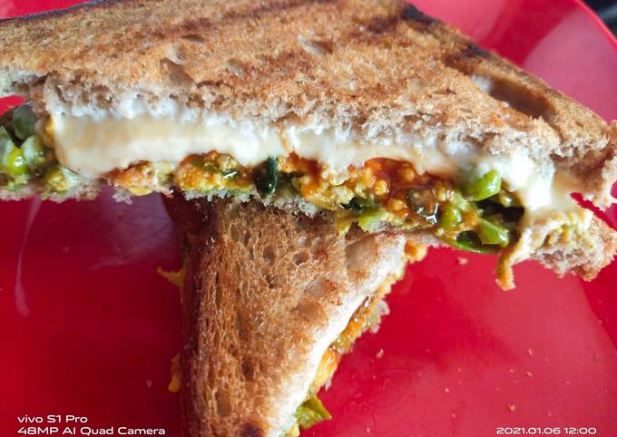 Grilled cheese paneer sandwich