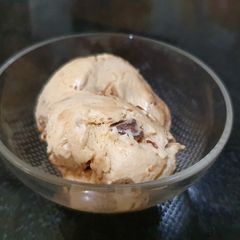 A picture of Peanut butter ice cream.