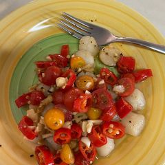 Scallop salad A picture of Scallop salad.