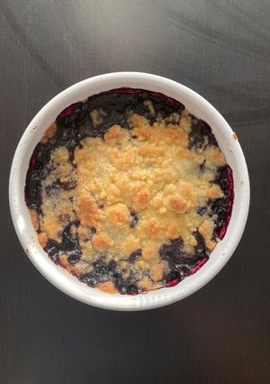 Une photo de Crumble myrtilles