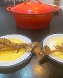 Paletilla de lechazo asada en cocotte