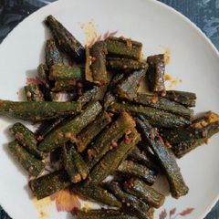 A picture of Masala bhindi.