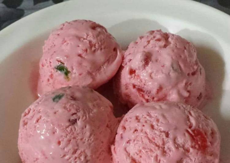 How to Make Perfect Tutti Fruiti Ice-cream