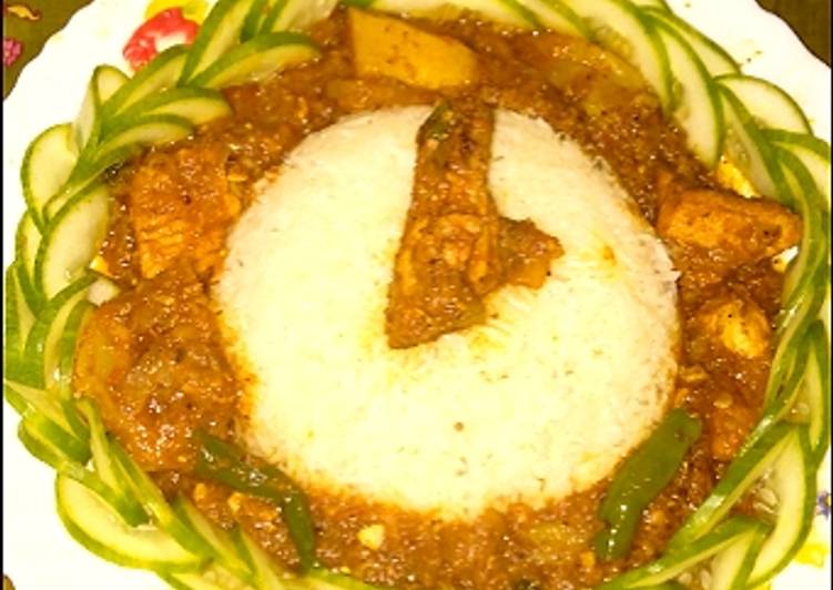 Step-by-Step Guide to Prepare Quick Chicken tindy korma with wite rice 😋