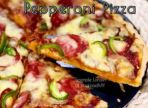 Gambar Garlic Crust Beef Pepperoni Pizza