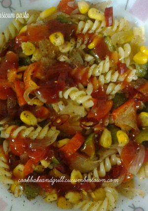 A picture of Corn capsicum pasta.