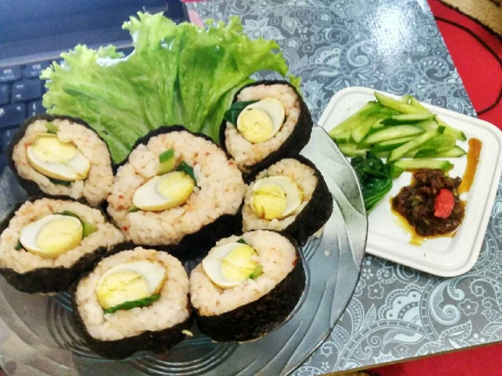 Cara Gampang Menyiapkan Resep  Onigiri Ala anak Kos yang Enak Banget, Bikin Ketagihan