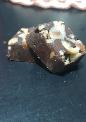 Una foto de Bombones súper keto con 2 ingredientes! 💯💯