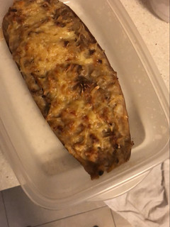 Una foto de Berenjenas rellenas con manzana y frambuesas