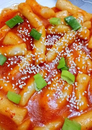 Foto resep 🌷 Tteokbokki (kue beras korea) 🌷